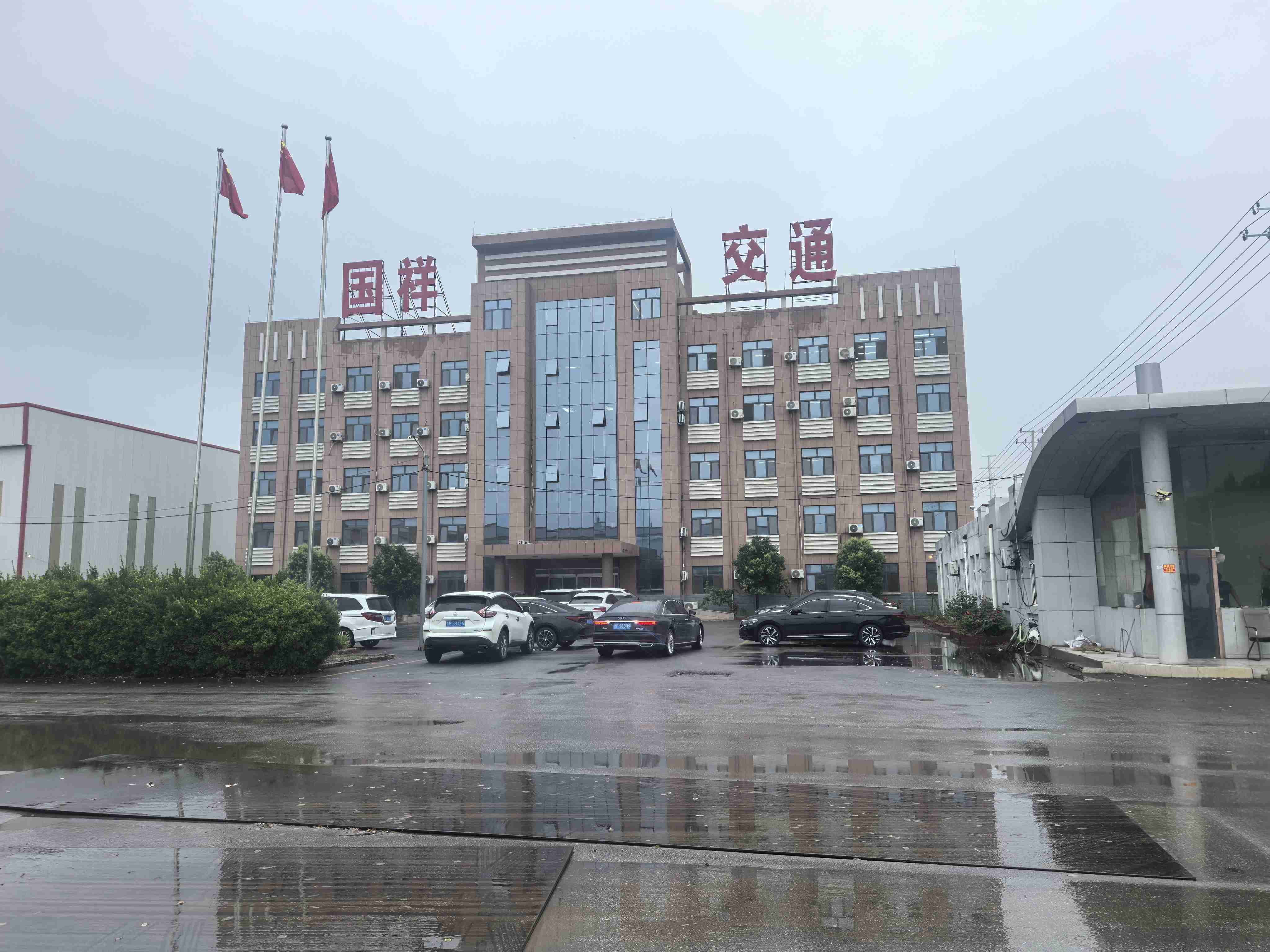 五指山市三波波形护栏浸塑波形护栏 - 厂家